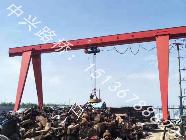 電磁吸盤龍門吊的維修標(biāo)準(zhǔn)