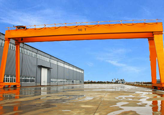 雙主梁門式起重機(jī)