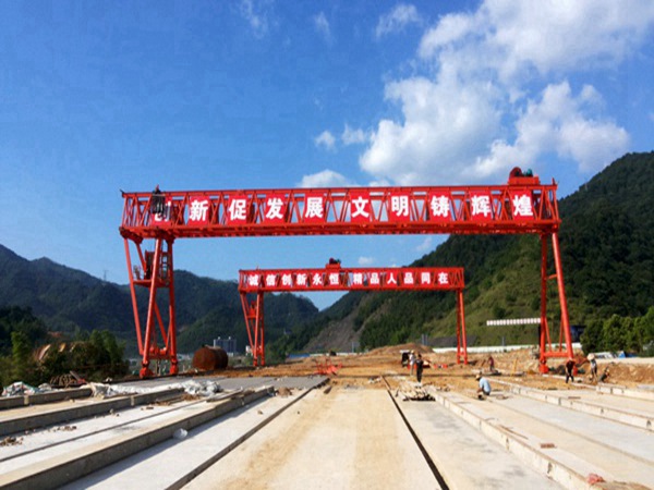 四川成都龍門(mén)吊出租廠家介紹起重機(jī)的工作級(jí)別