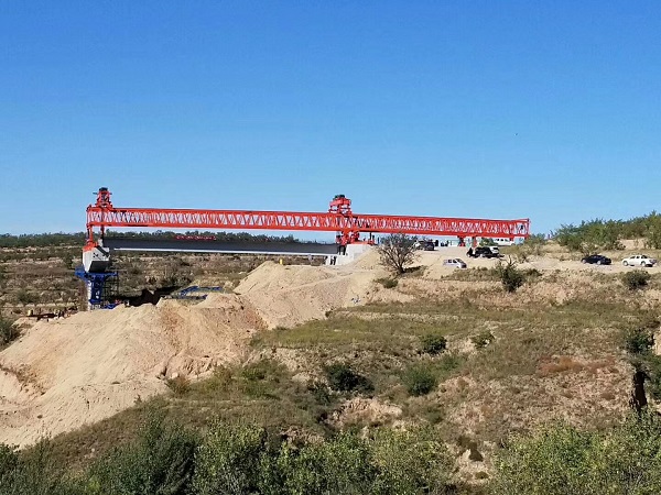 QJ30米120噸公路架橋機(jī)