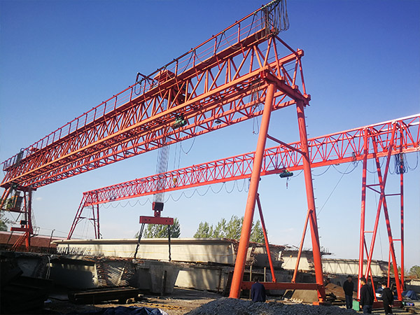 山西晉城龍門(mén)吊租賃廠家為你介紹龍門(mén)吊主梁結(jié)