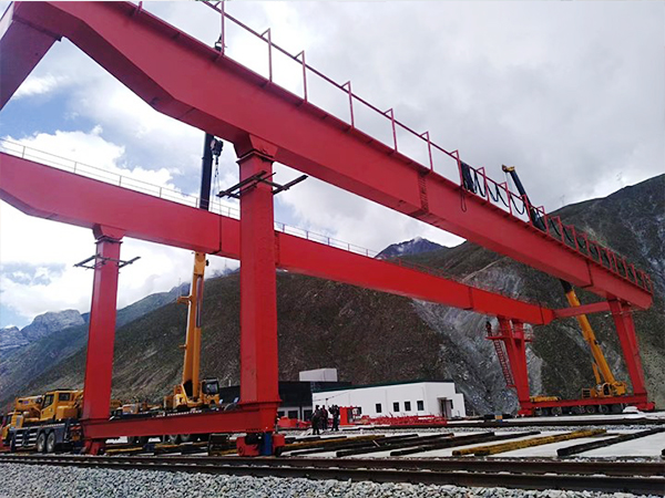 甘肅蘭州龍門吊出租廠家路橋界脫穎而出